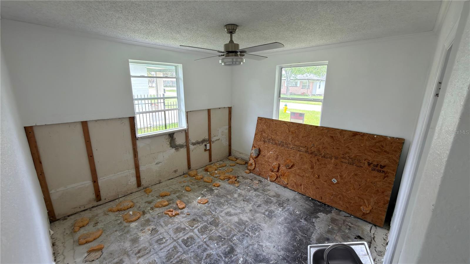 414 Jefferson Ave Property Photo 8