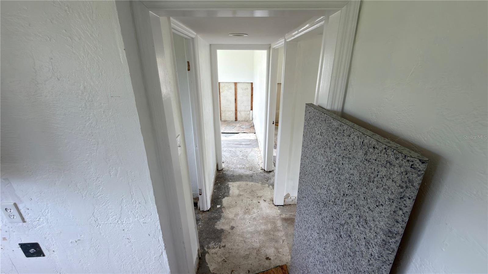 414 Jefferson Ave Property Photo 17