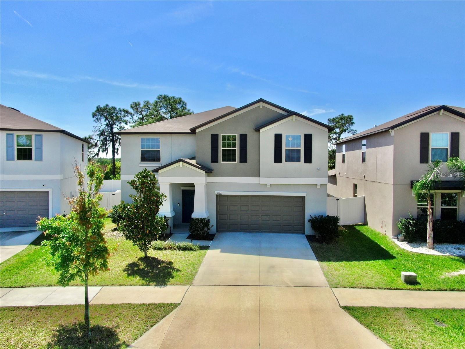 12841 Wildflower Meadow Dr Property Photo 2