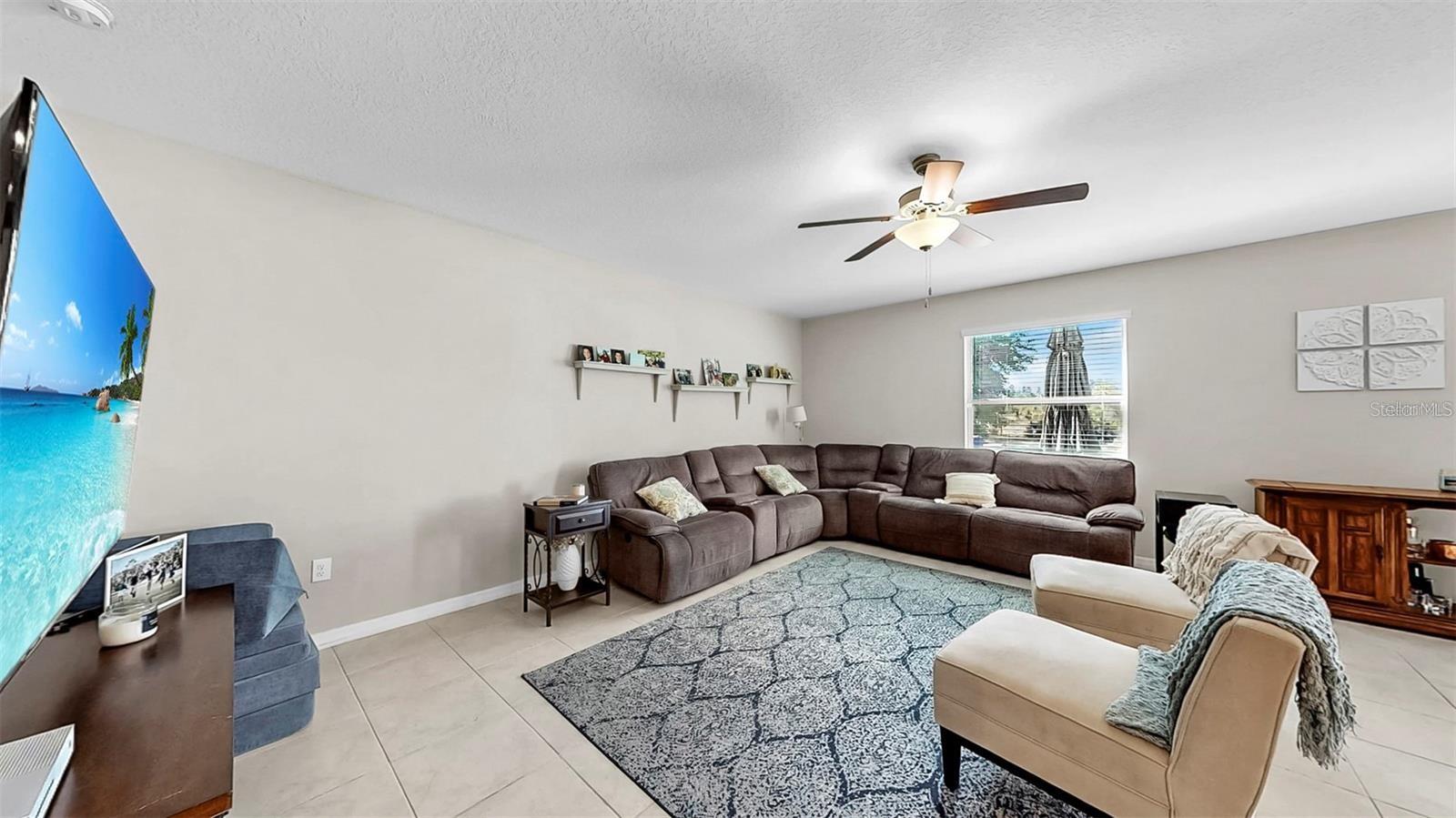 12841 Wildflower Meadow Dr Property Photo 21