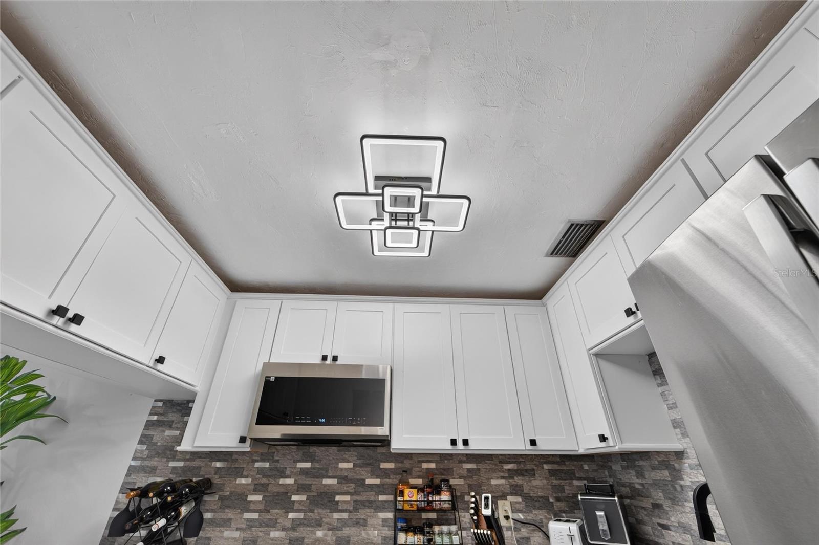 5205 Oak Charter Ct Property Photo 16