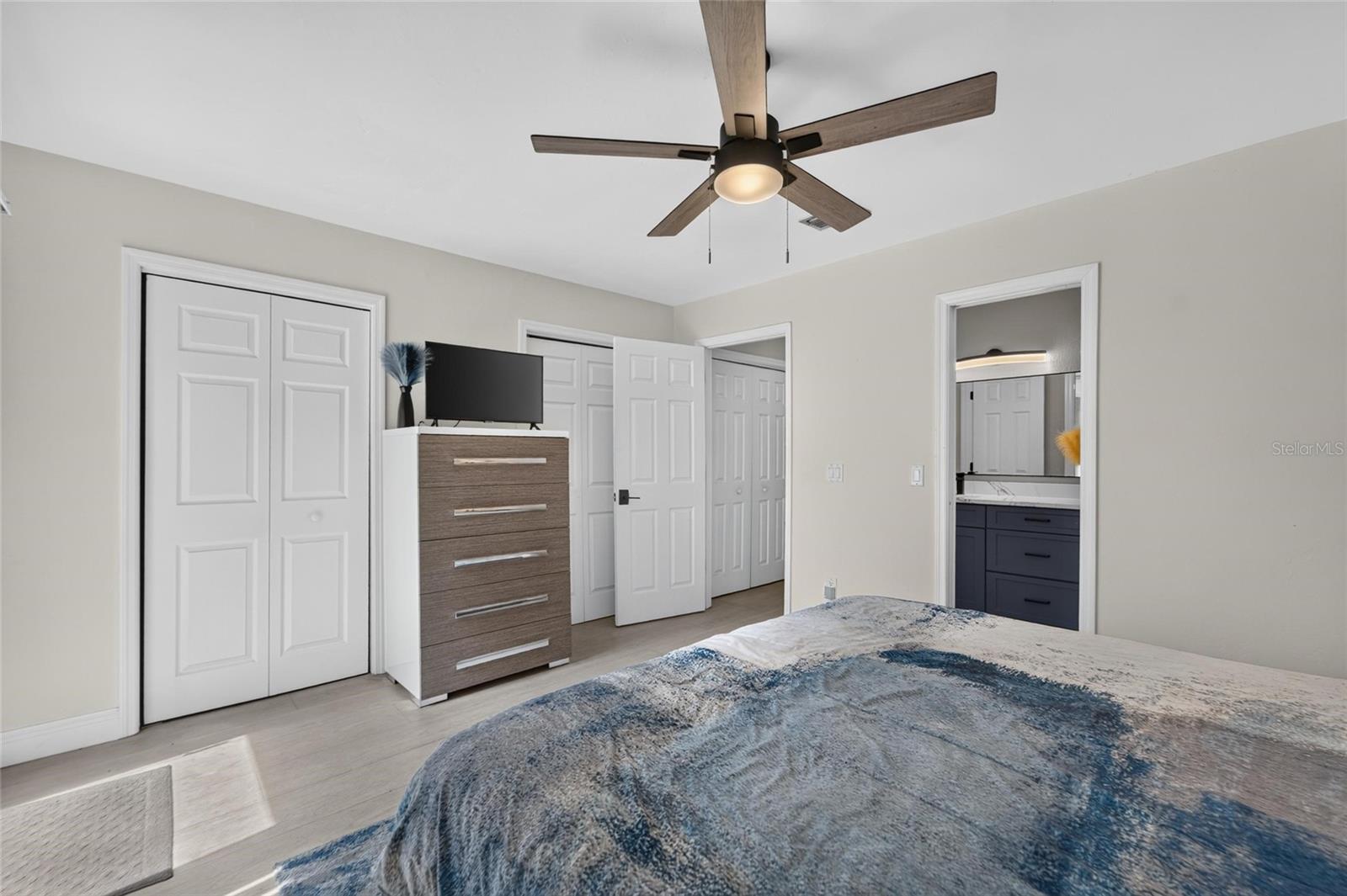 5205 Oak Charter Ct Property Photo 35