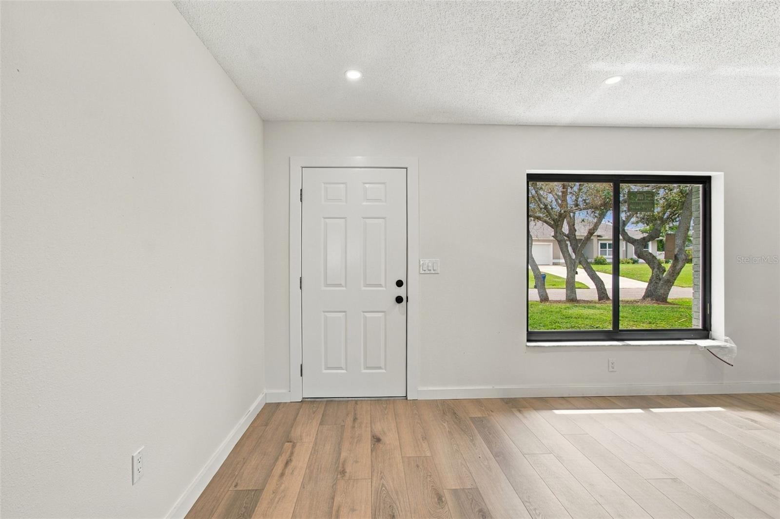 3671 Pine Rd Property Photo 9