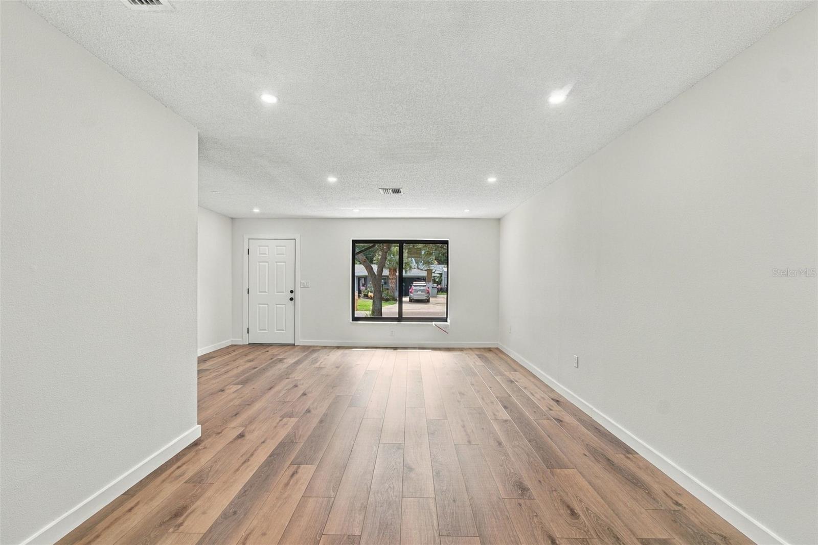 3671 Pine Rd Property Photo 13