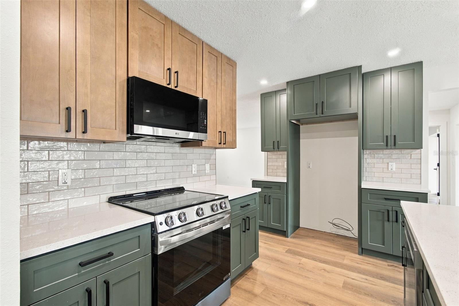 3671 Pine Rd Property Photo 24