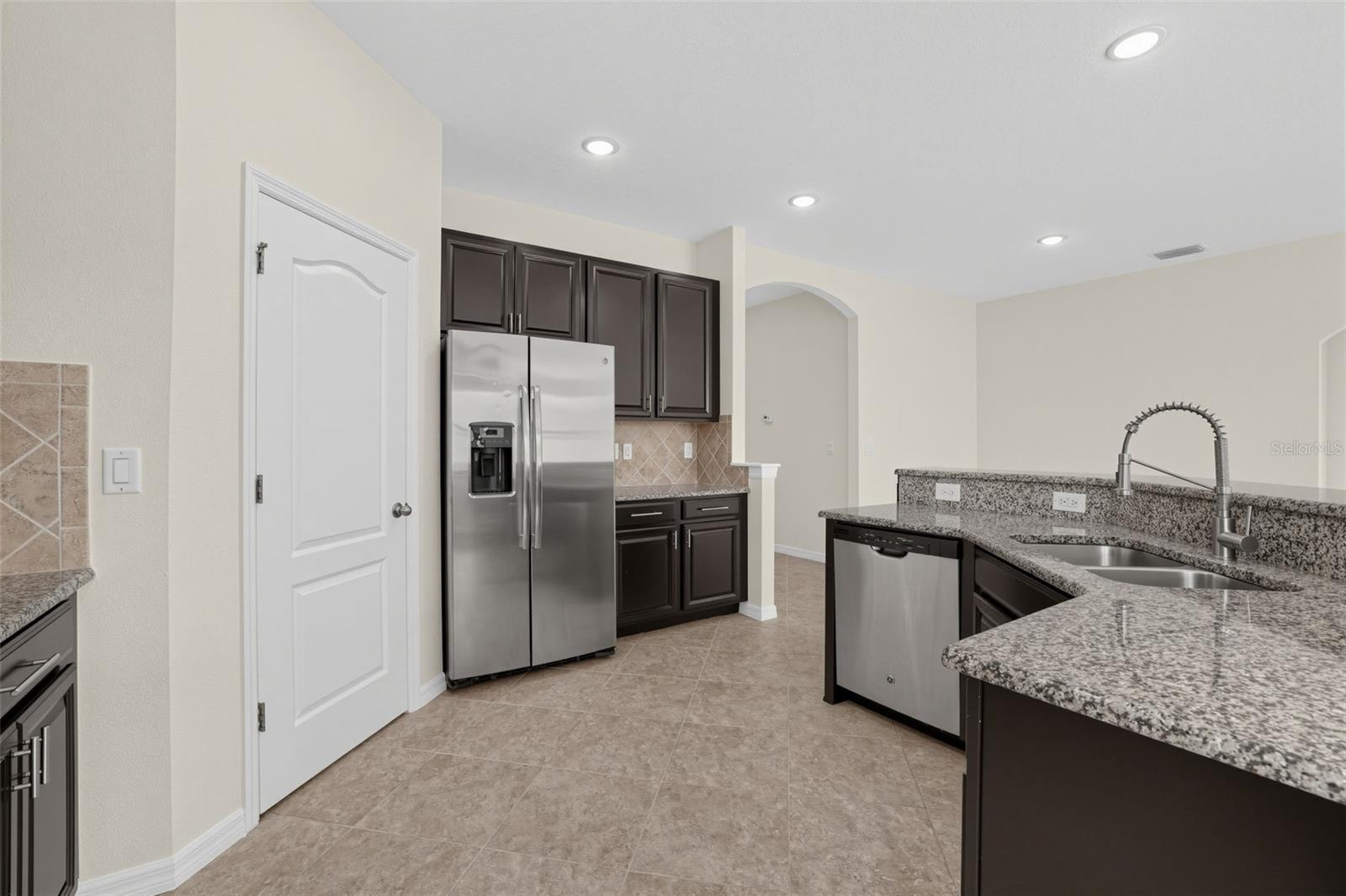 14421 Alistar Manor Dr Property Photo 6
