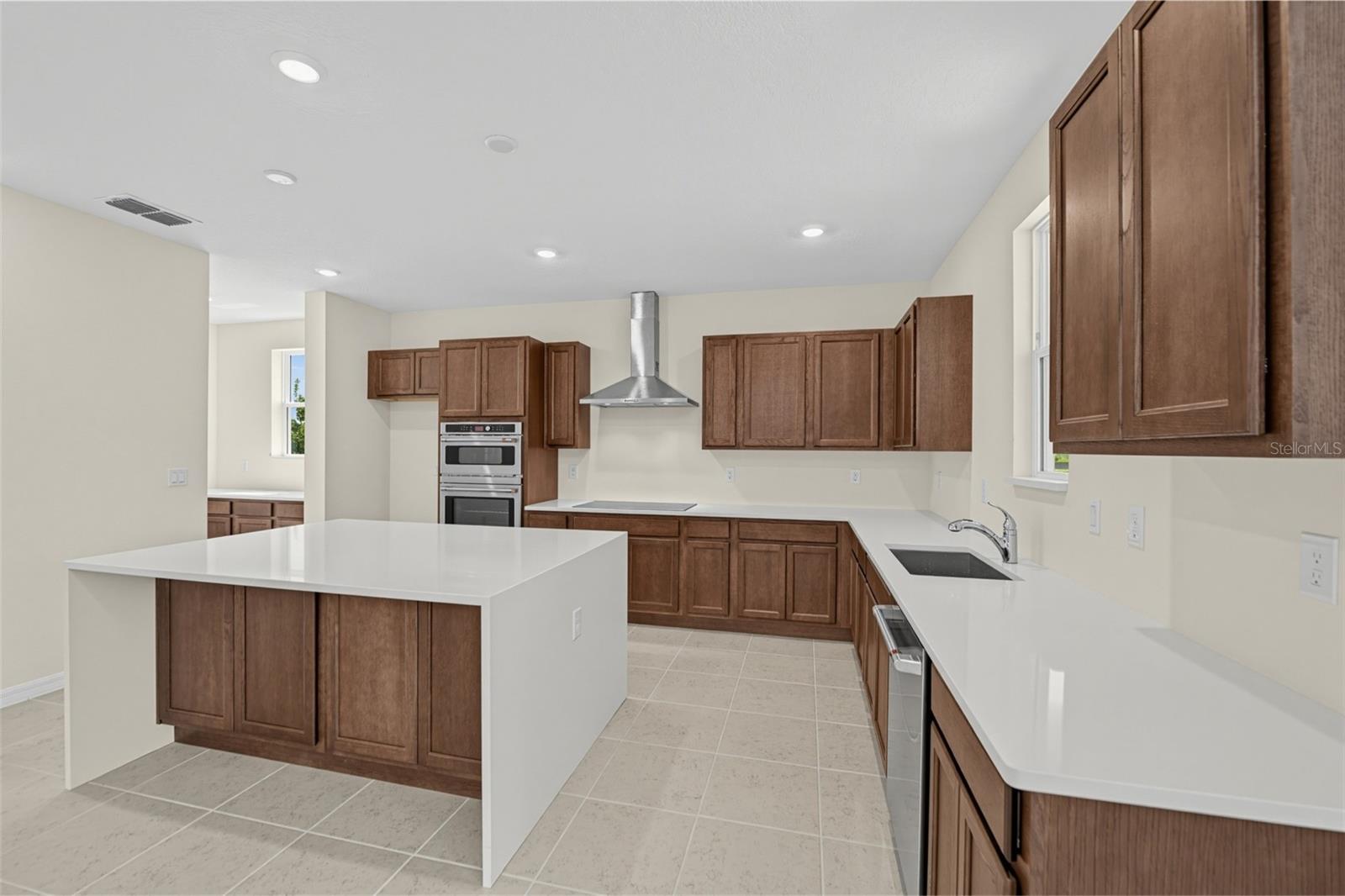 30161 Emerald Forest Dr Property Photo 12