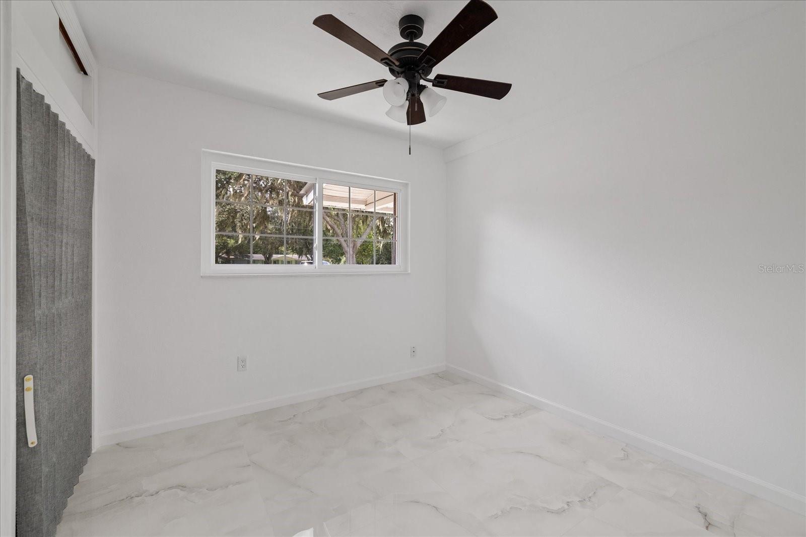 8125 N Socrum Loop Rd Property Photo 27