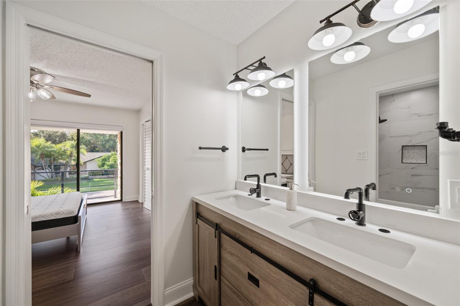 4213 Deepwater Ln Property Photo 60