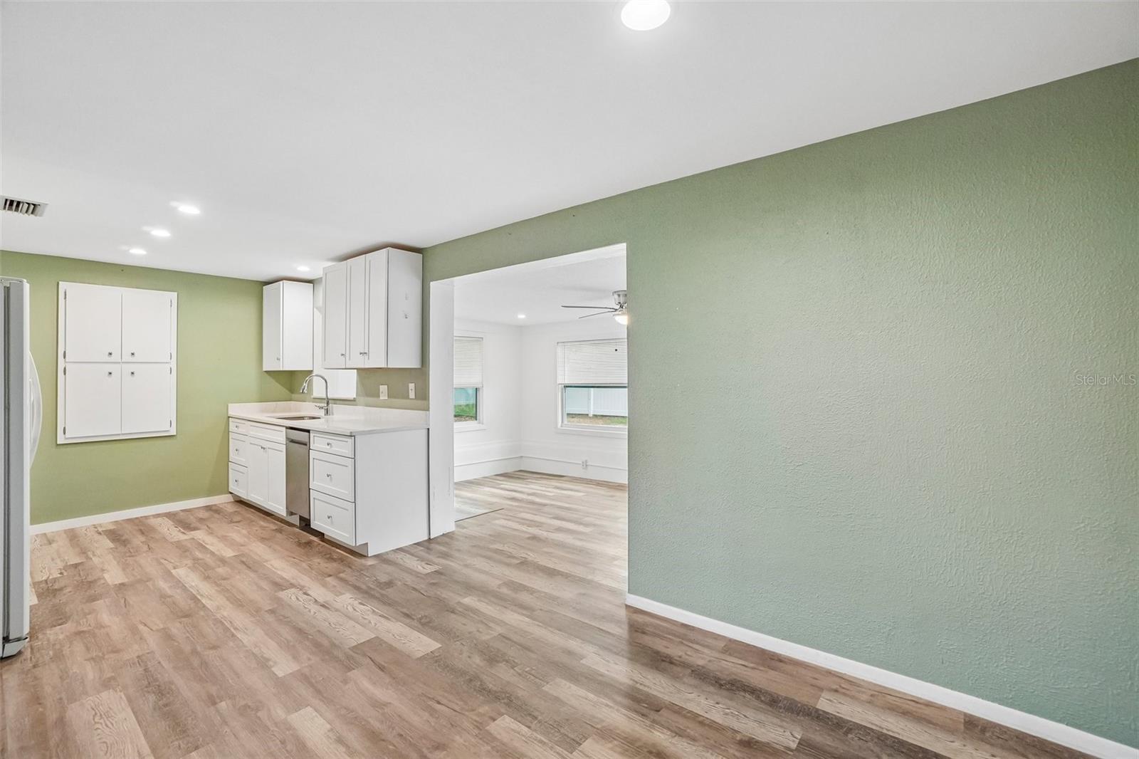 1777 Bentley St Property Photo 11