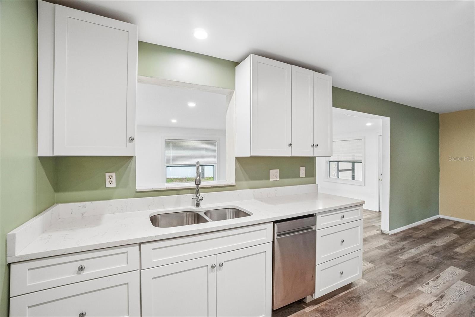 1777 Bentley St Property Photo 12