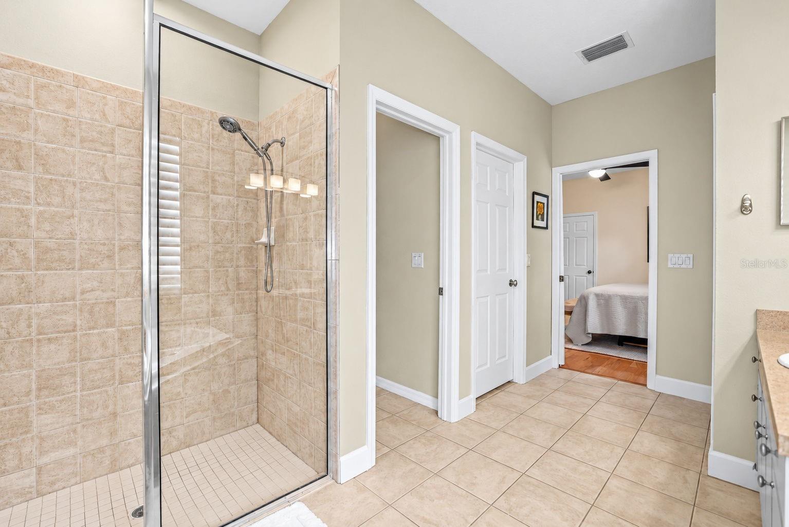 2013 Macarthur Ct Property Photo 35