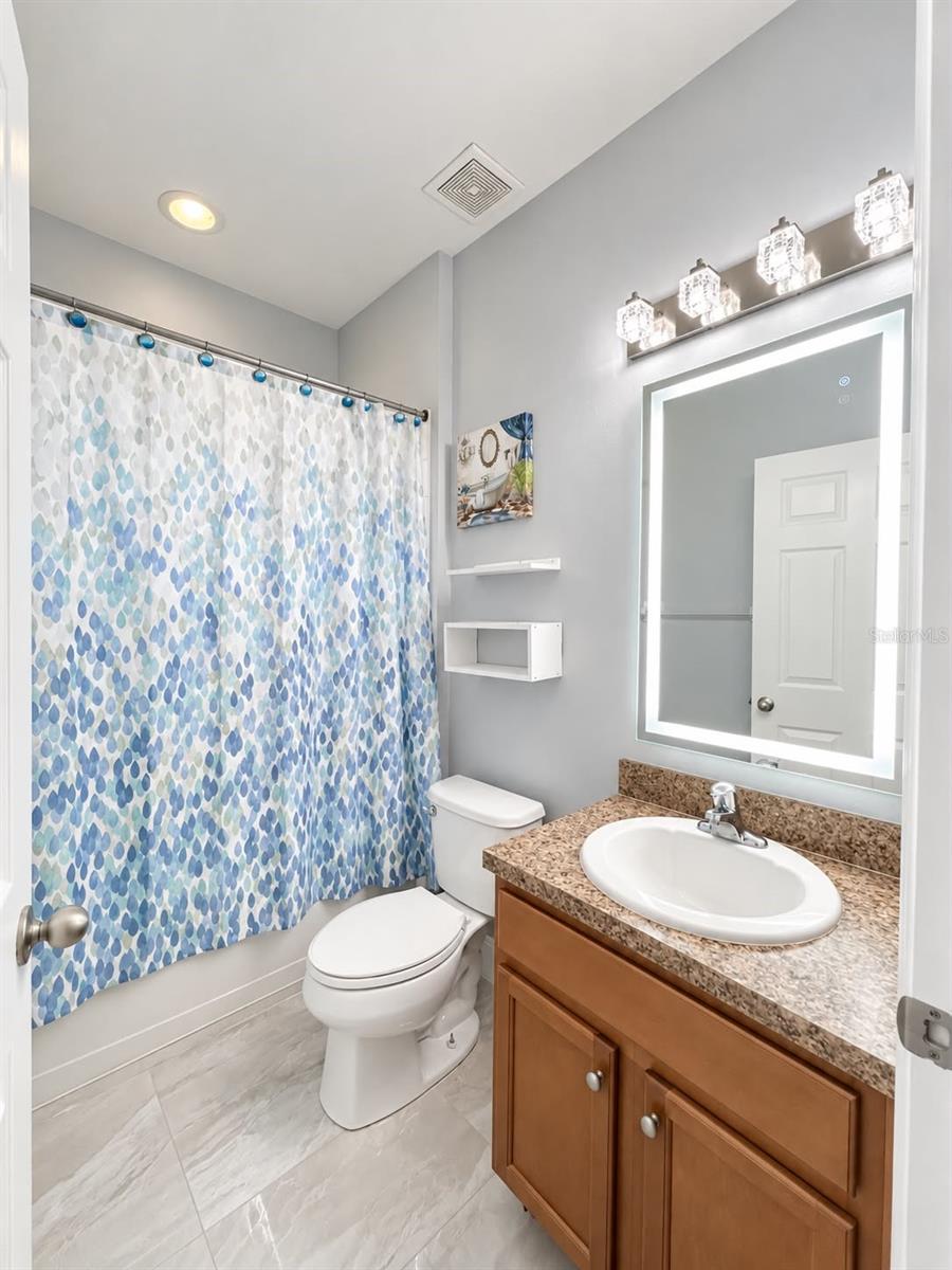 12813 Hampton Hill Dr Property Photo 12