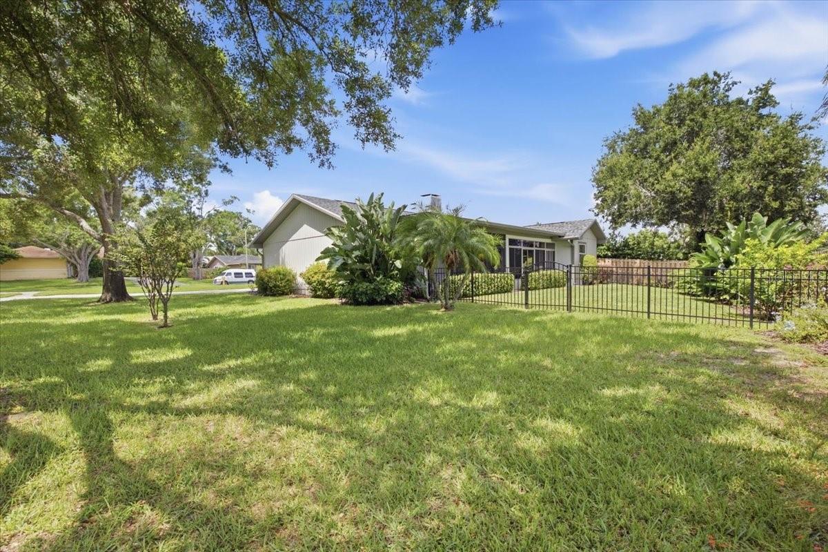 3379 Hyde Park Dr Property Photo 39
