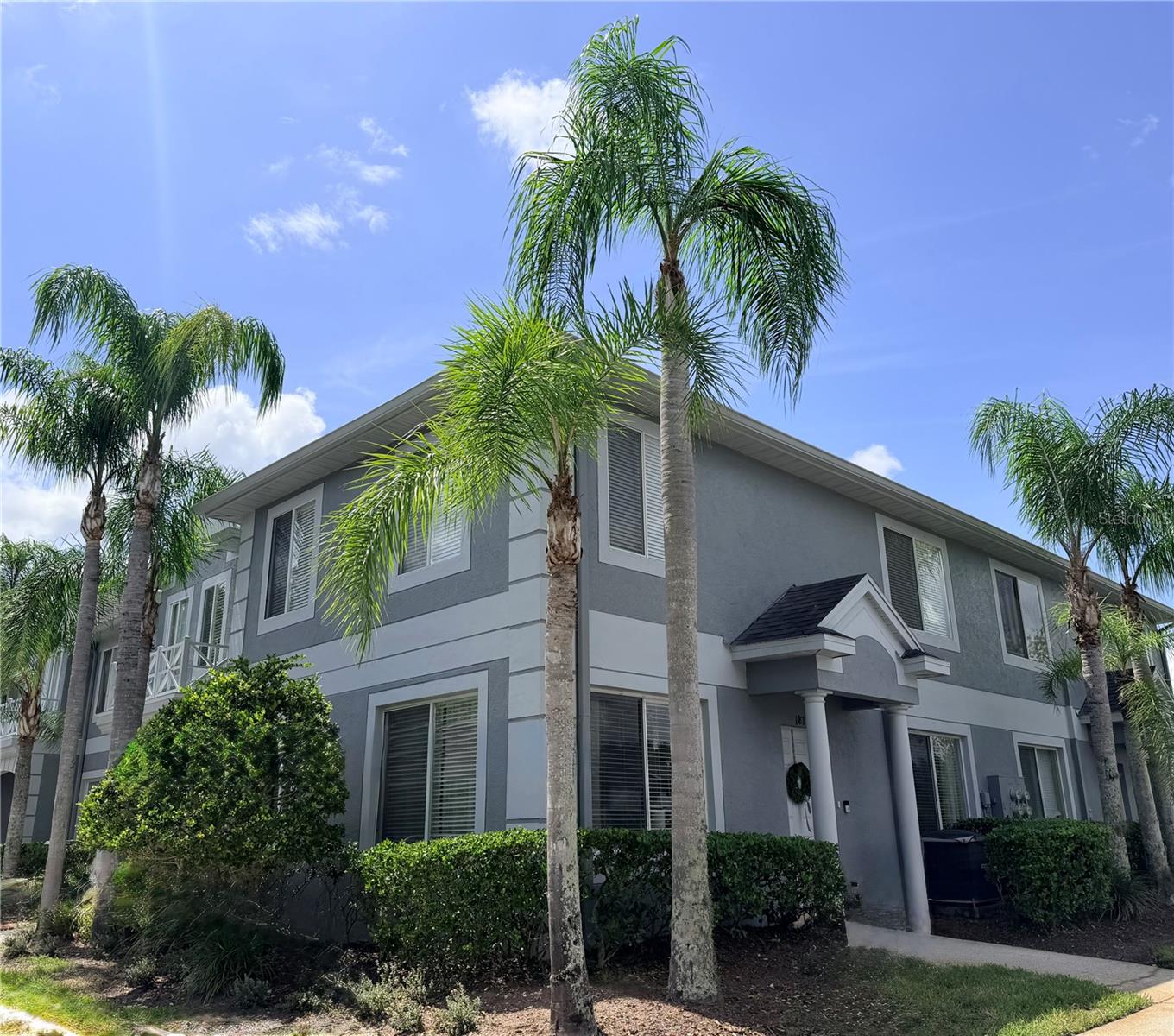 18120 PARADISE POINT DR Property Photo 1