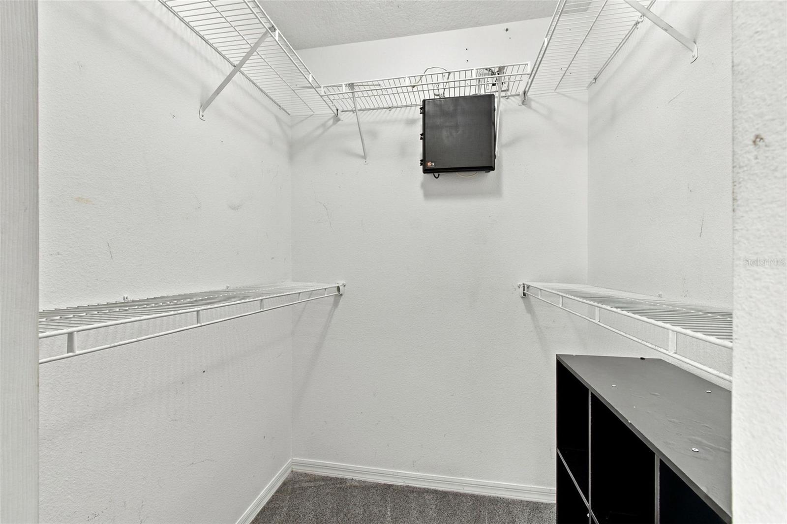 249 Castlekeeper Pl Property Photo 17
