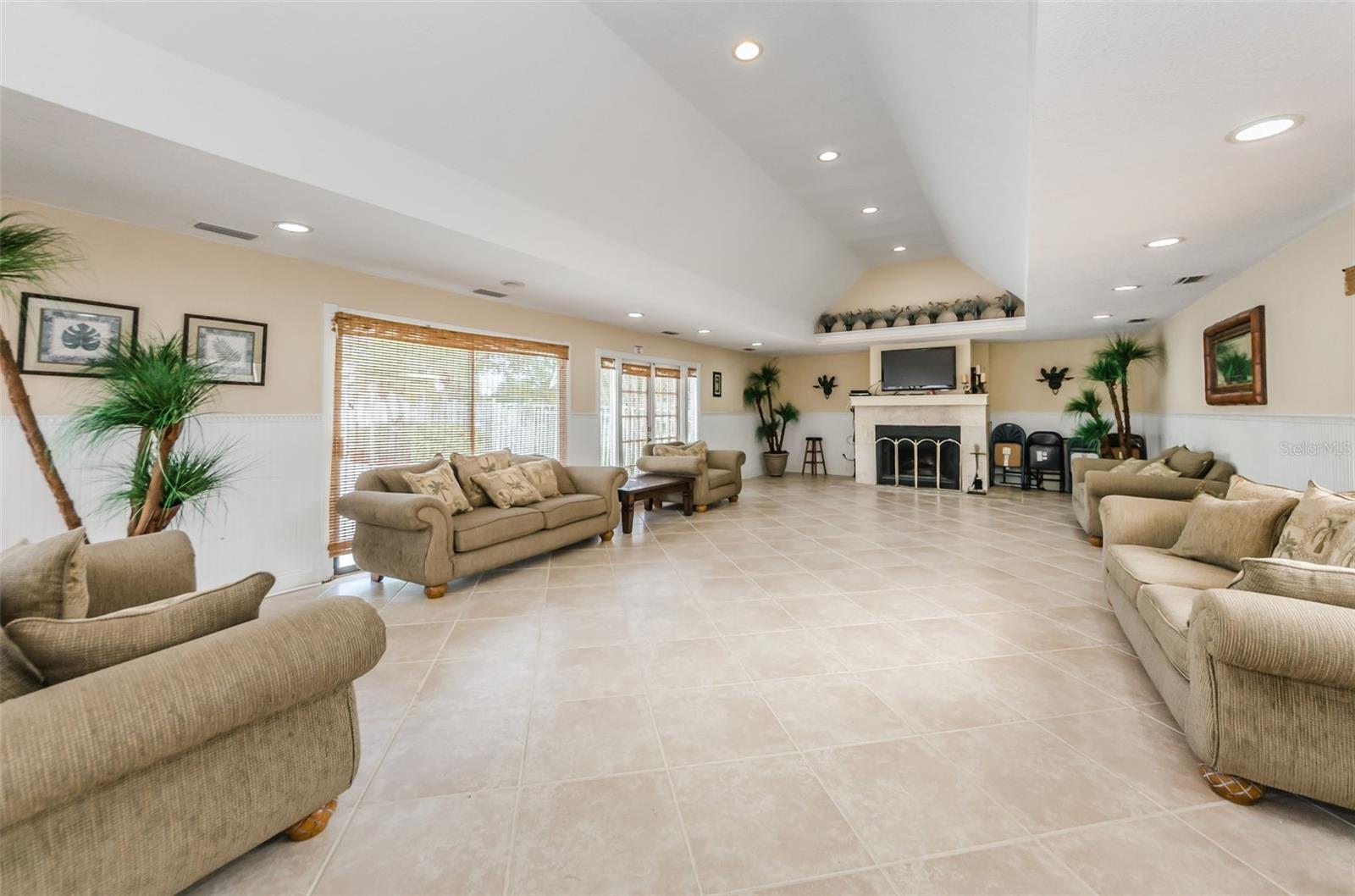 455 Alt 19 S S #214 Property Photo 20