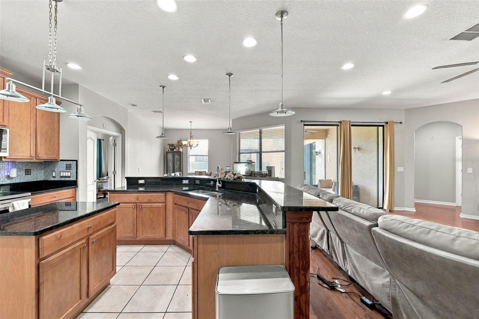 9808 Carr Rd Property Photo 10
