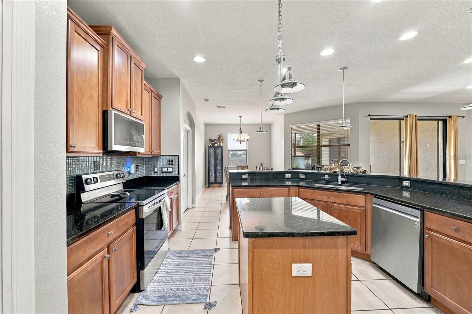 9808 Carr Rd Property Photo 12