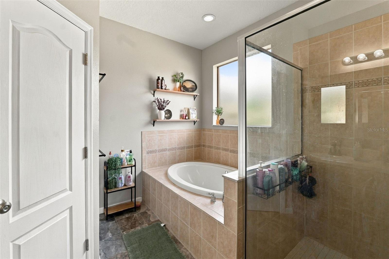 9808 Carr Rd Property Photo 18