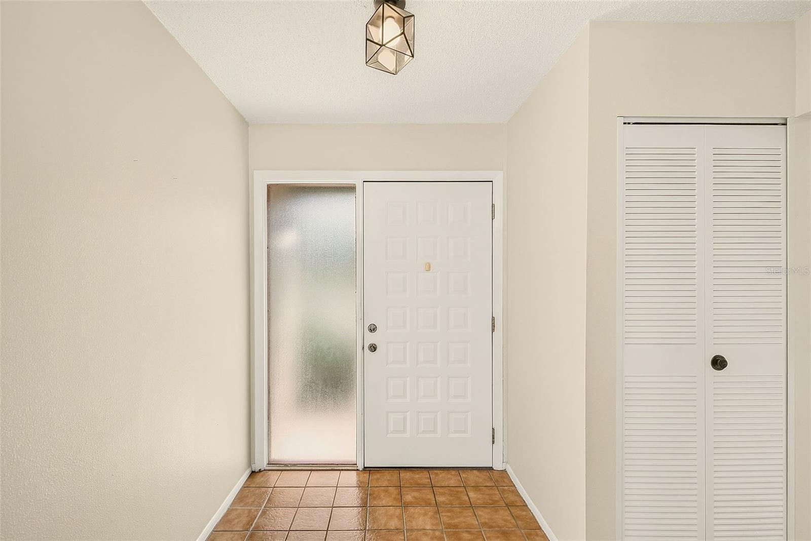 4031 Arrowwood Ct Property Photo 2