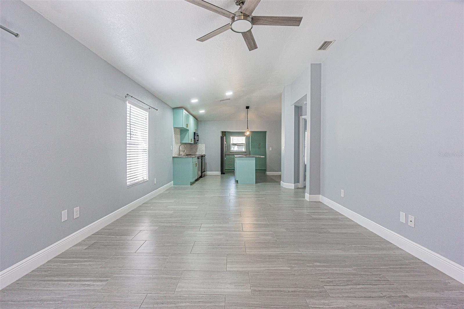 11363 Cocoa Beach Dr Property Photo 5