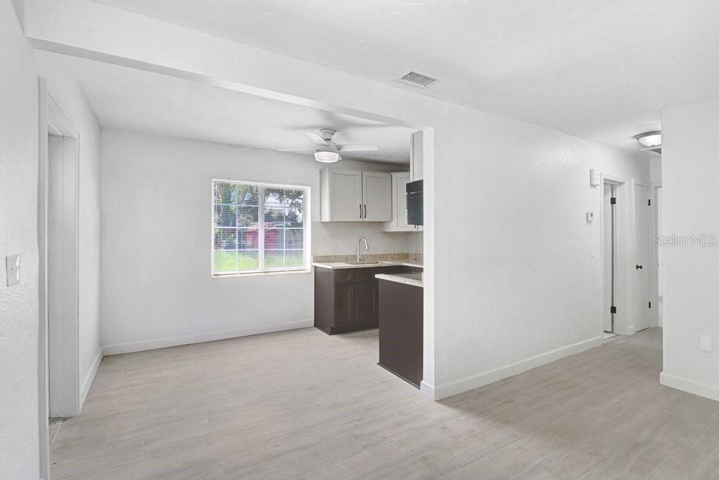 810 Patbur Ave Property Photo 7