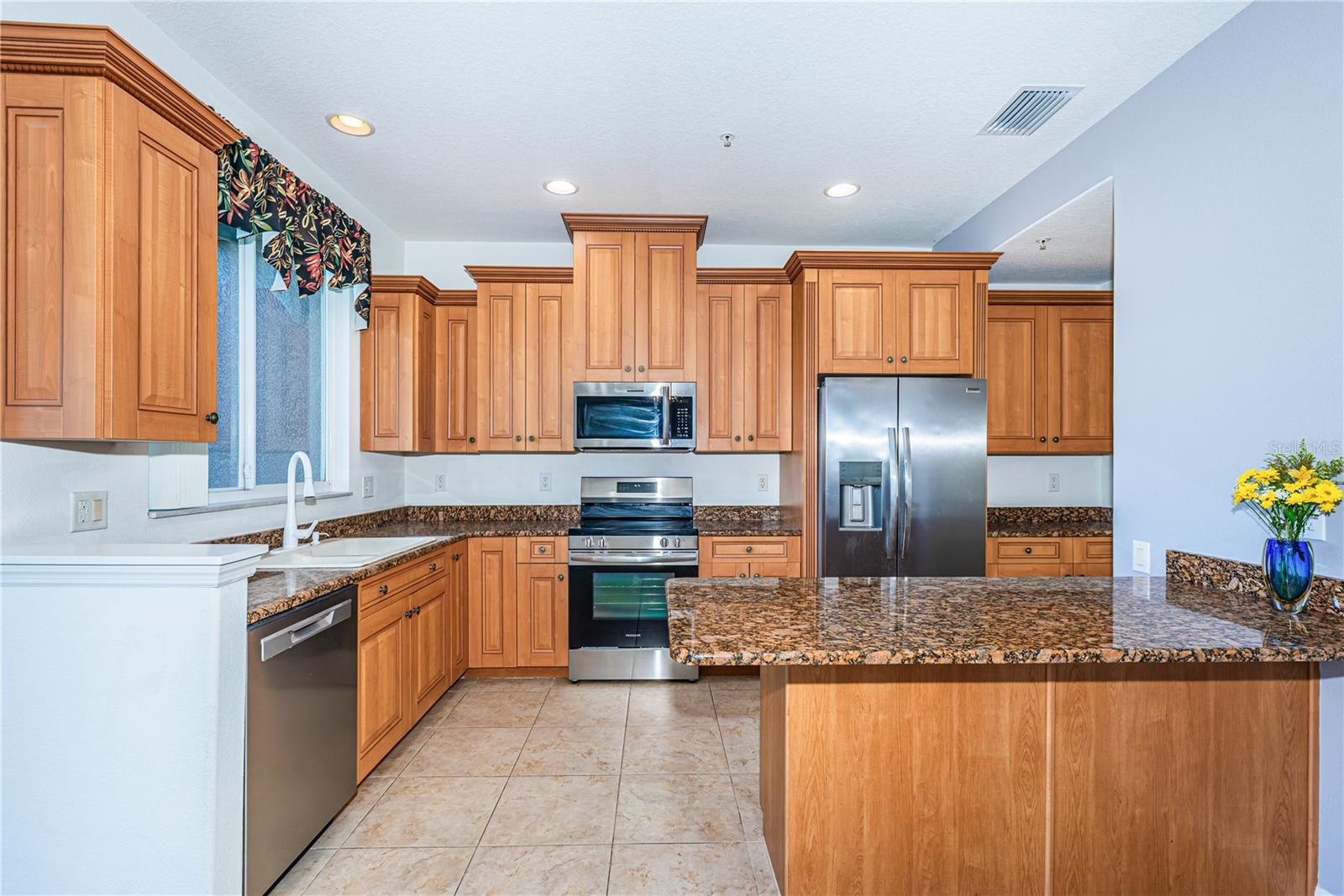 4324 Spinnaker Cove Ln Property Photo 15
