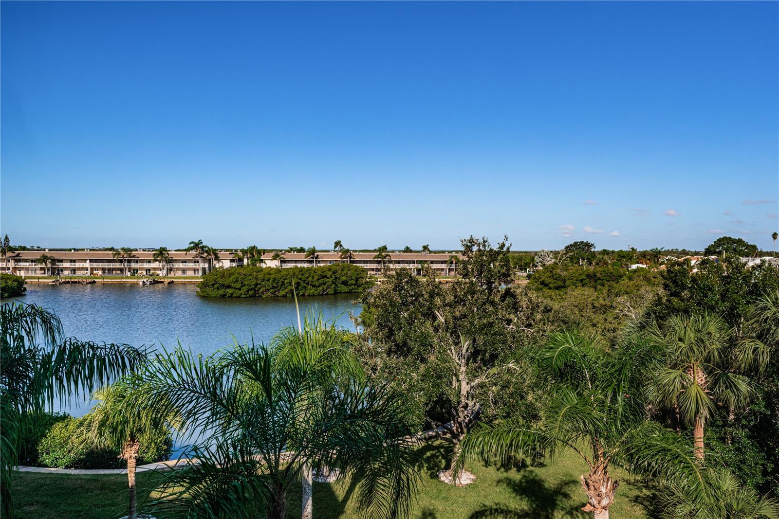 4324 Spinnaker Cove Ln Property Photo 45