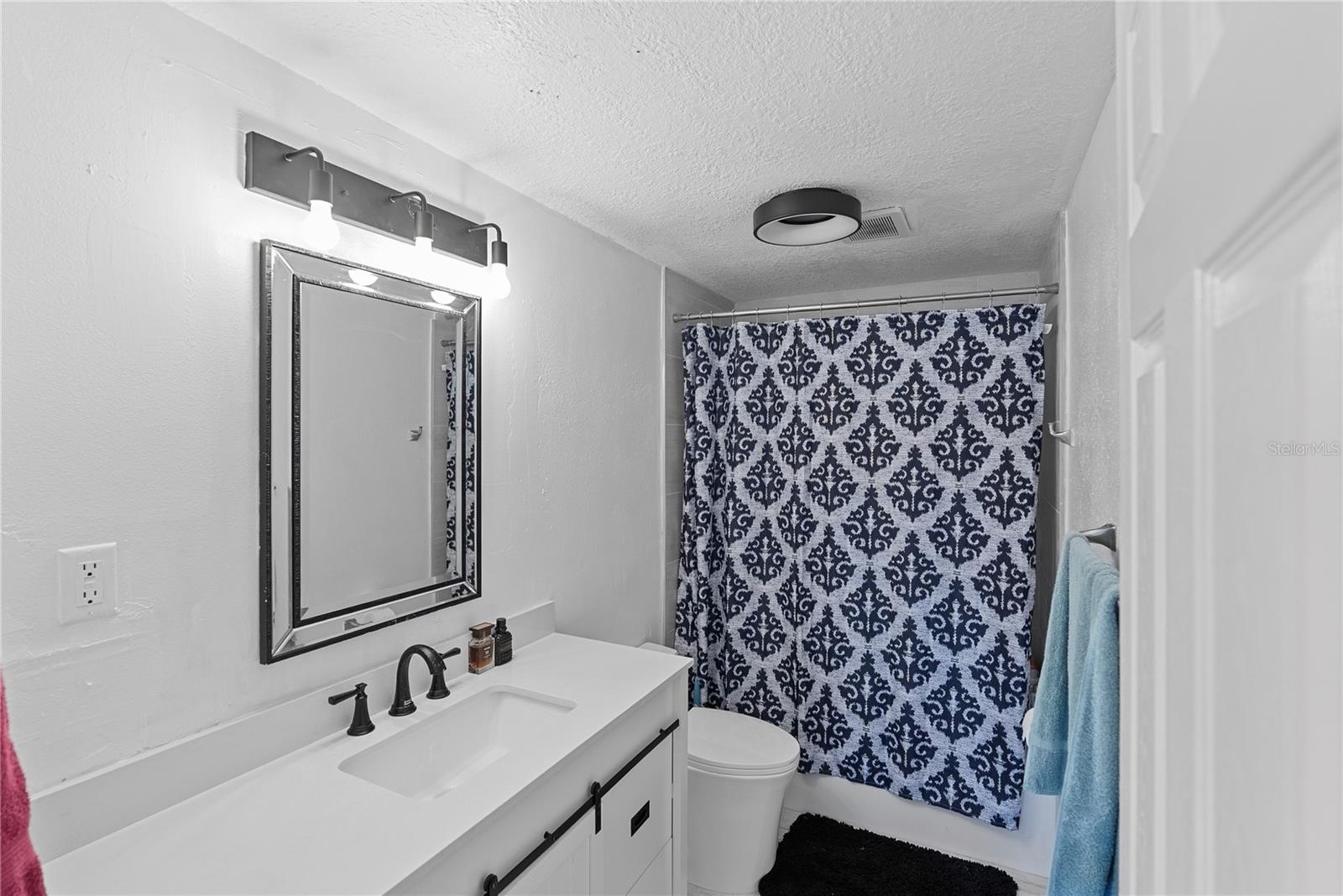 1307 Baltimore Dr Property Photo 23