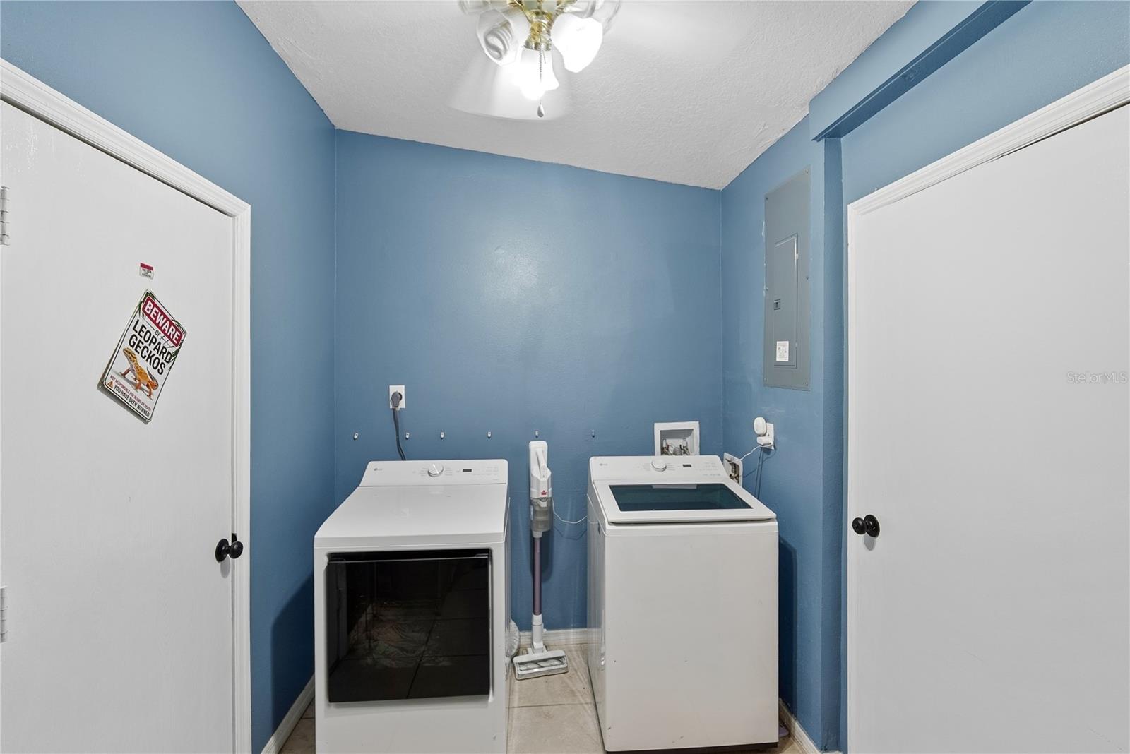 1307 Baltimore Dr Property Photo 33