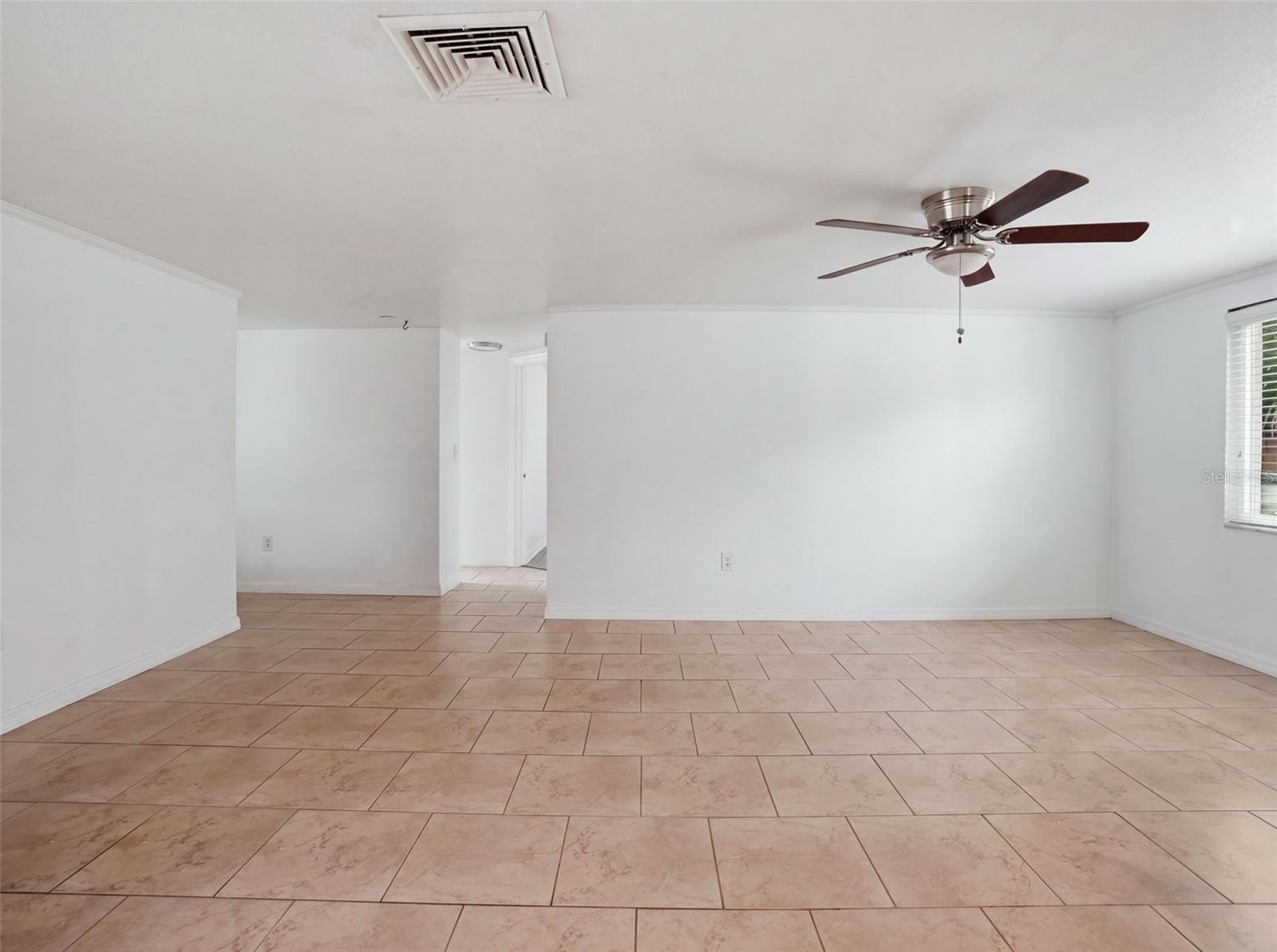 8502 Arrowhead Dr Property Photo 4