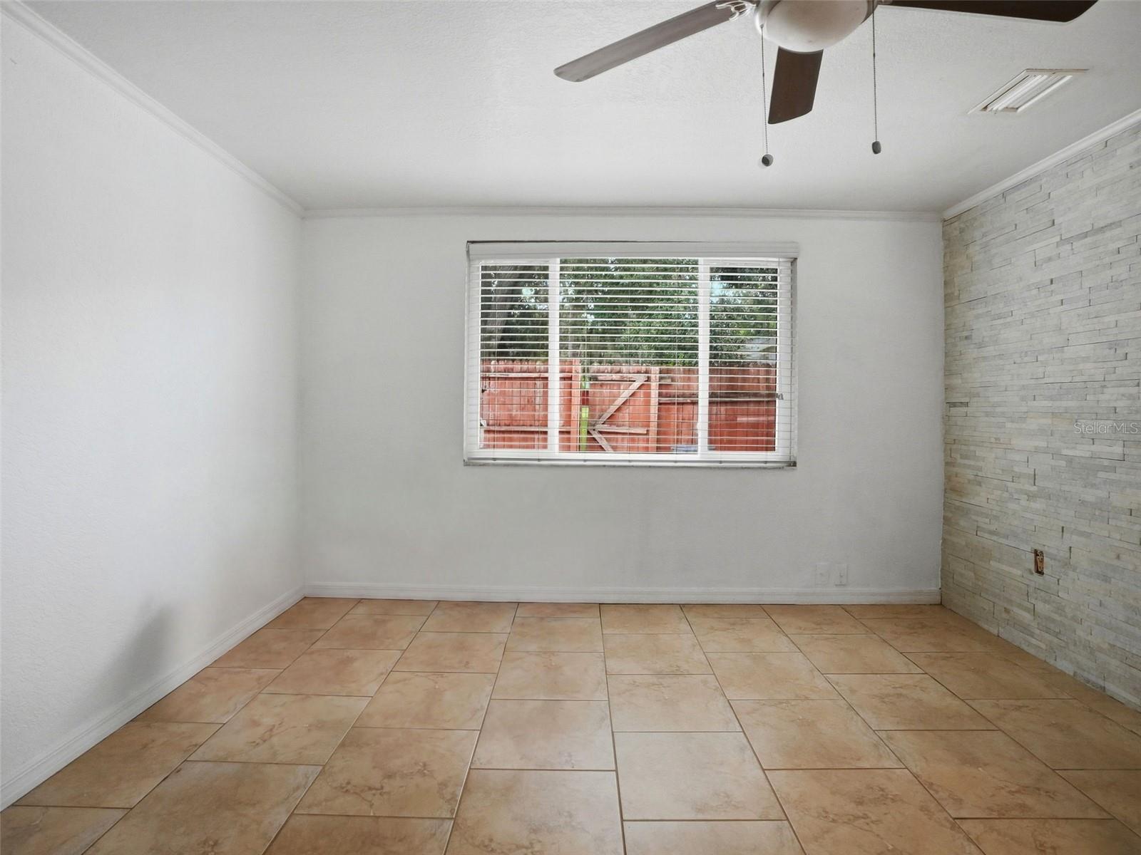 8502 Arrowhead Dr Property Photo 6