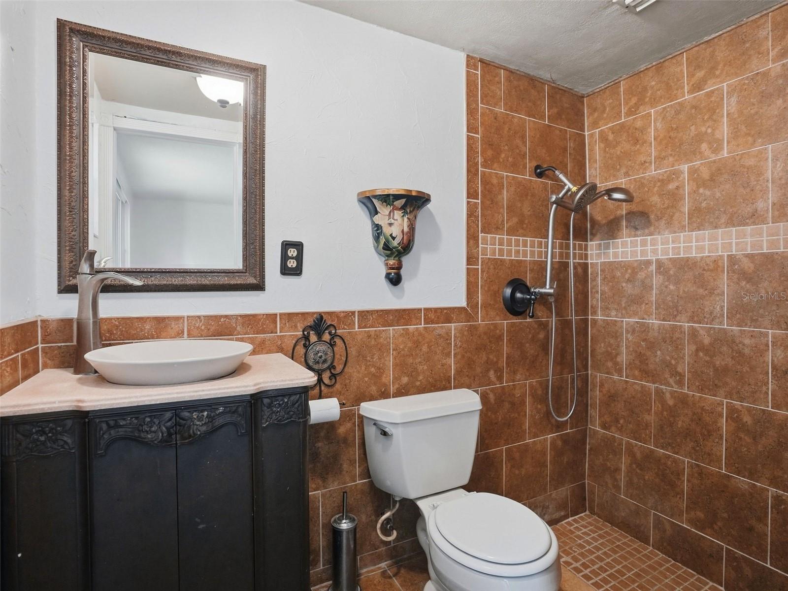 8502 Arrowhead Dr Property Photo 21
