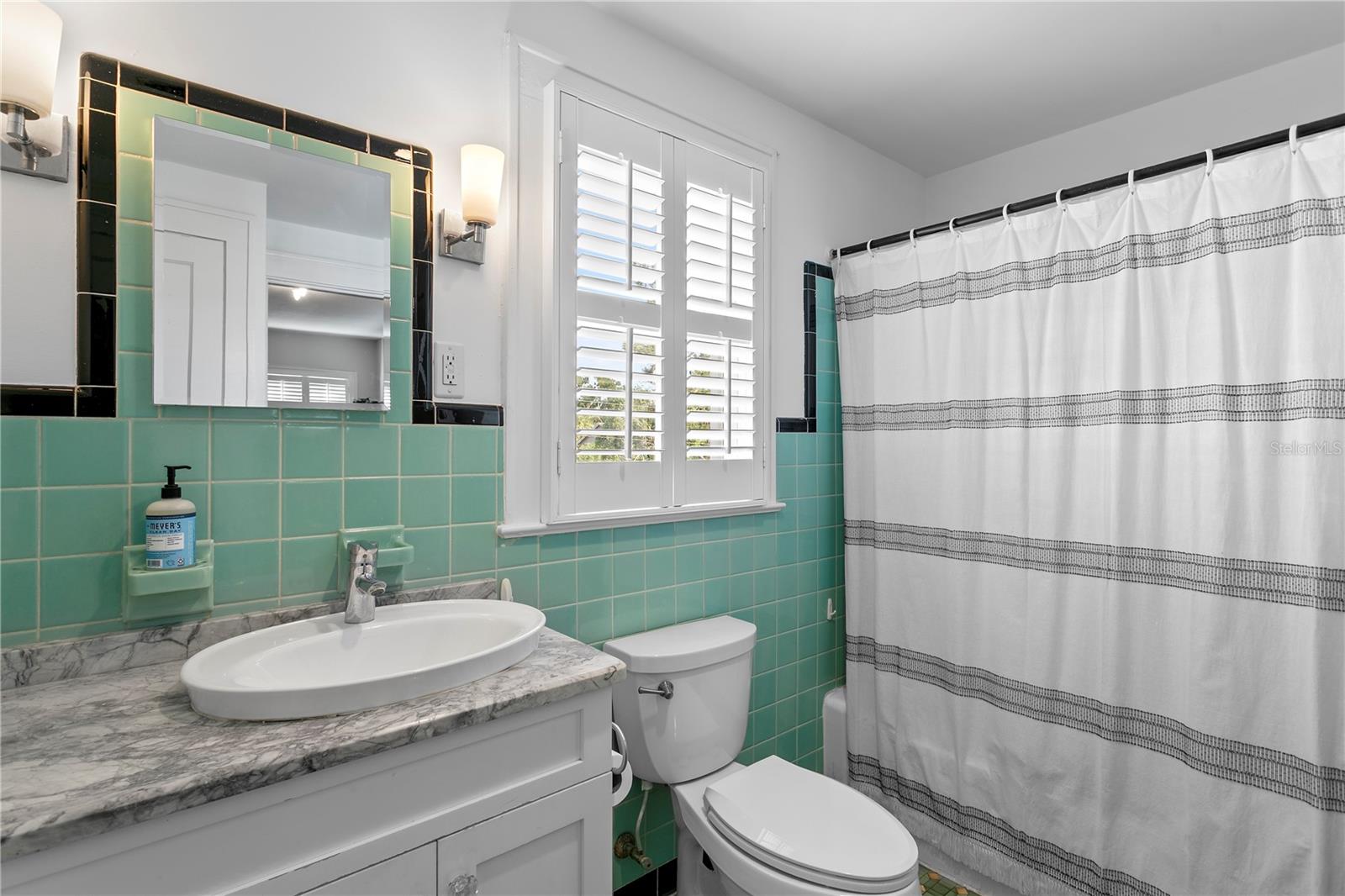 802 S Delaware Ave Property Photo 37