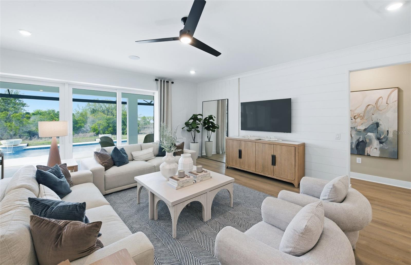 655 Cotella Cv Property Photo 10