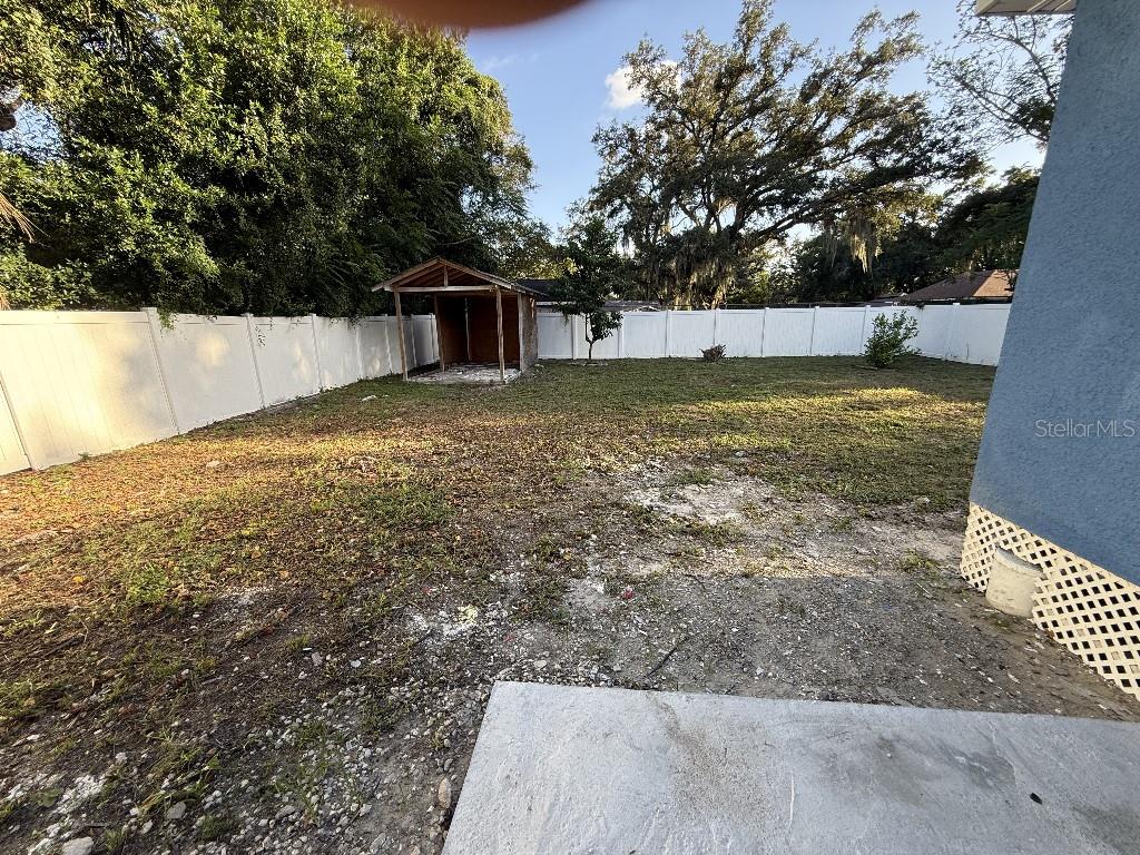 1110 W Knollwood St Property Photo 26