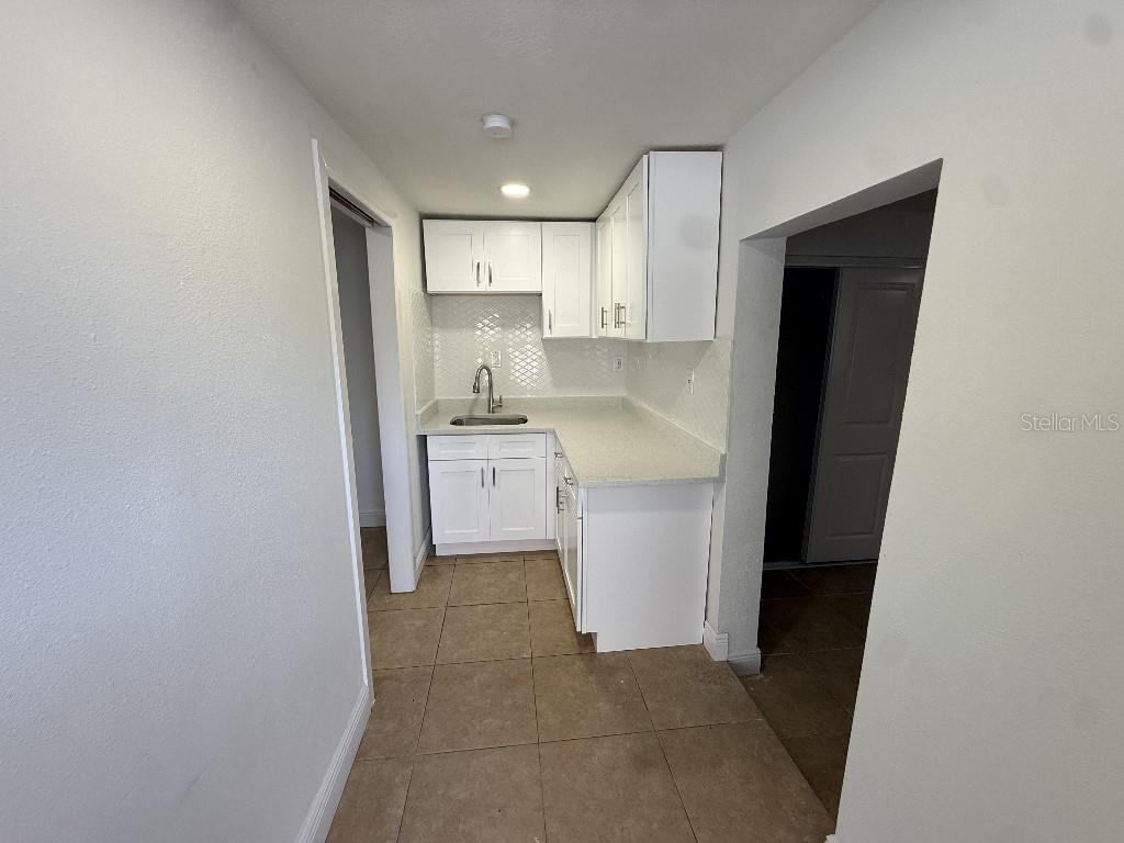 1110 W Knollwood St Property Photo 36
