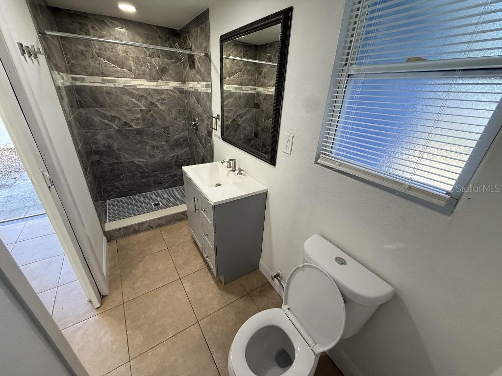 1110 W Knollwood St Property Photo 39