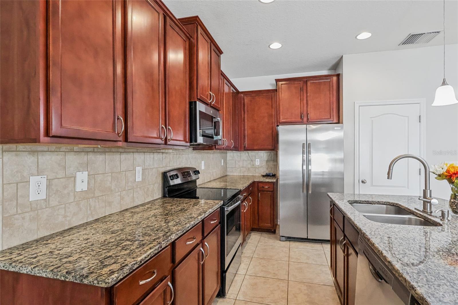 12713 Lexington Ridge St Property Photo 10