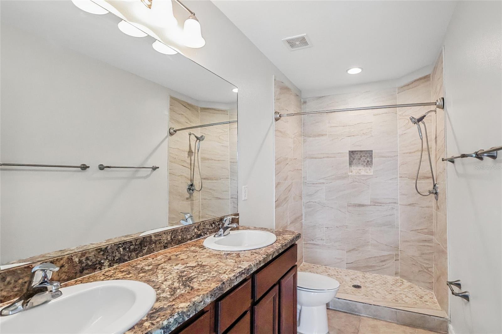 12713 Lexington Ridge St Property Photo 23