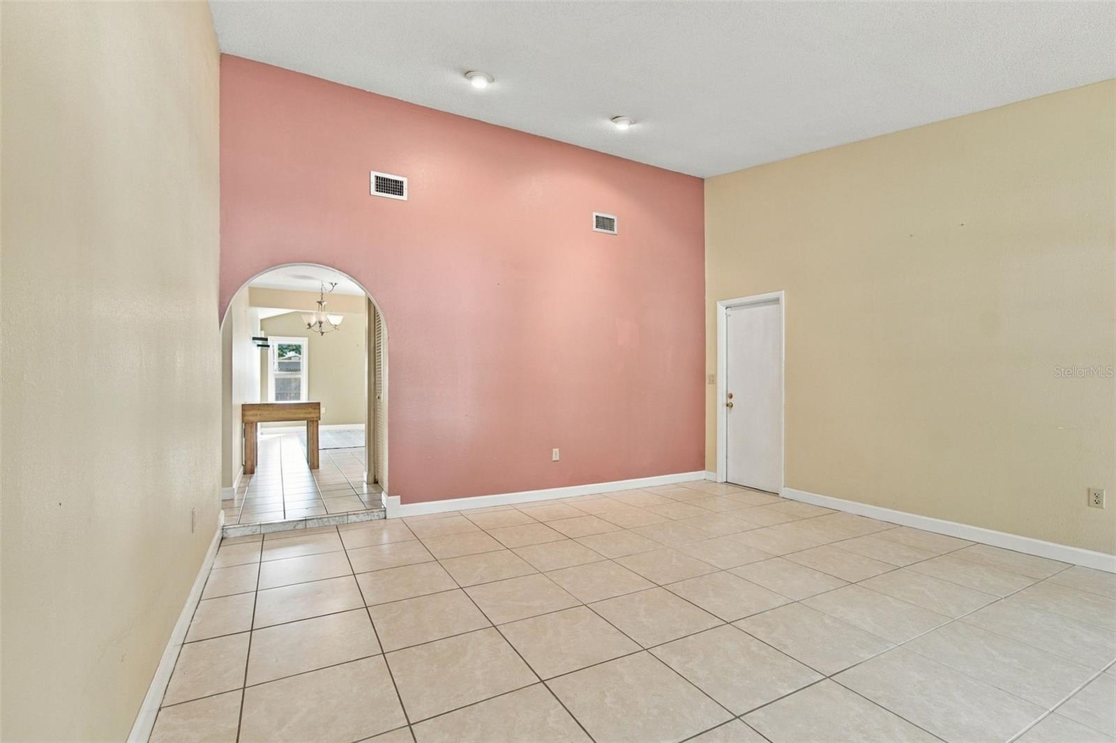 11093 117th St Property Photo 6