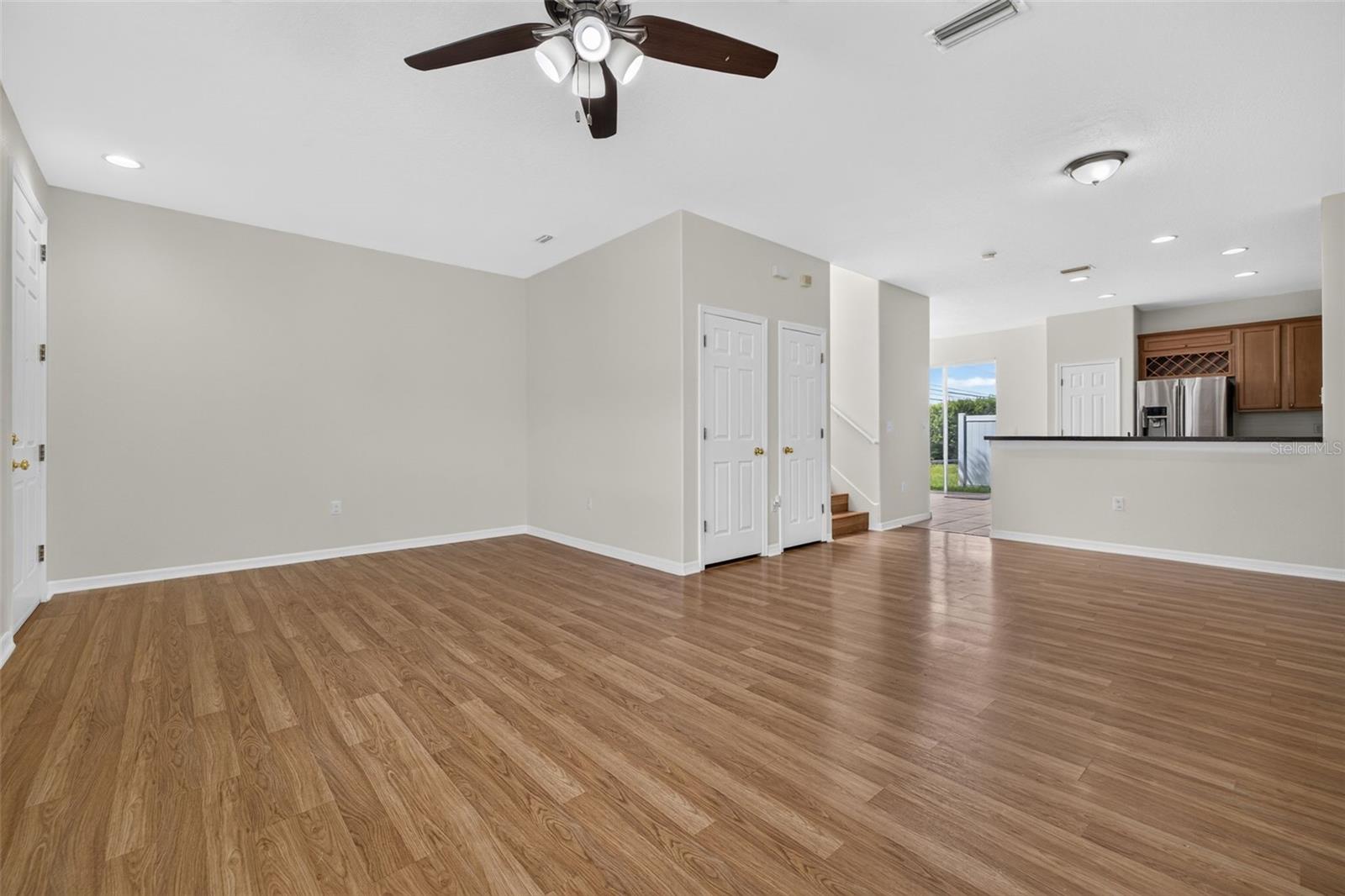 6585 Marlberry Way Property Photo 2