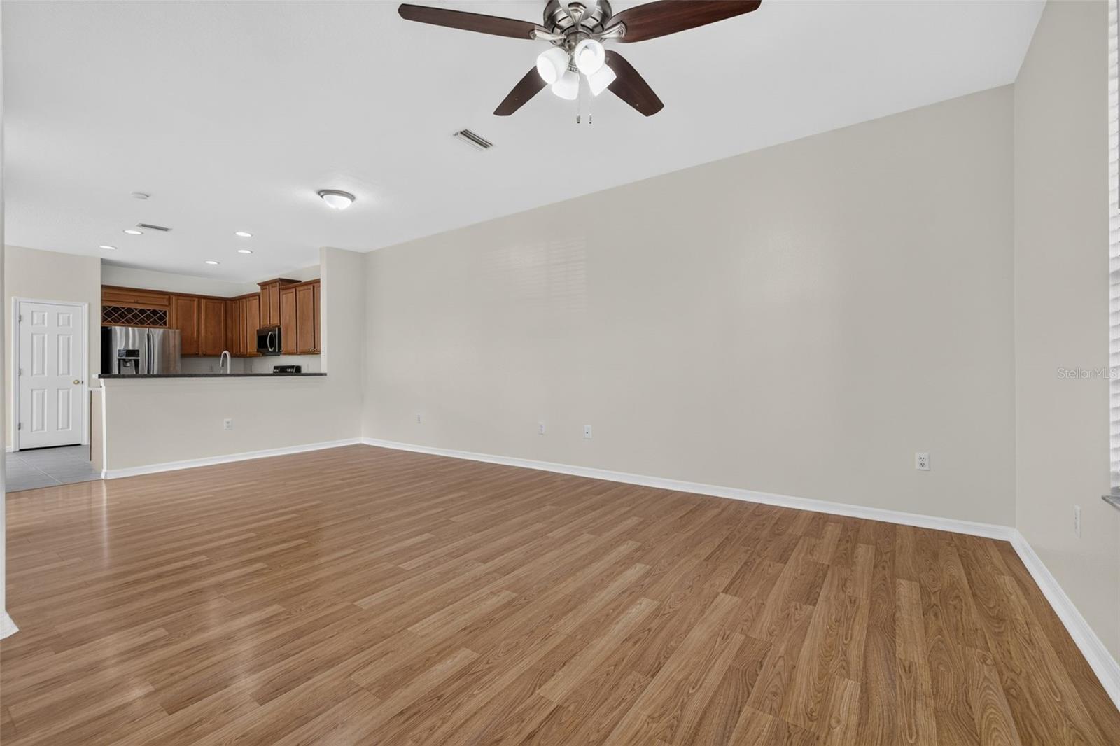 6585 Marlberry Way Property Photo 3