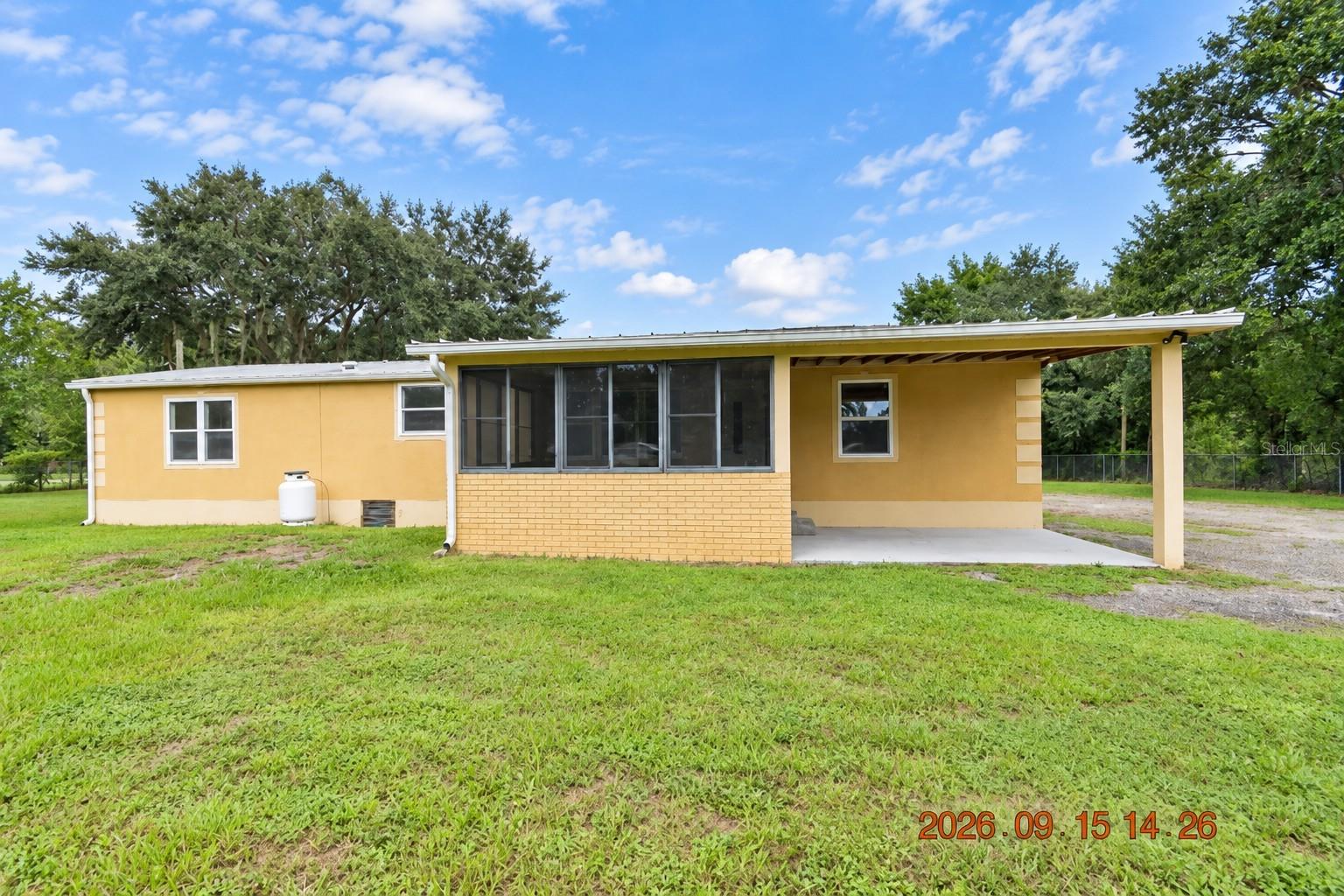 12106 WATERVIEW DR Property Photo 1