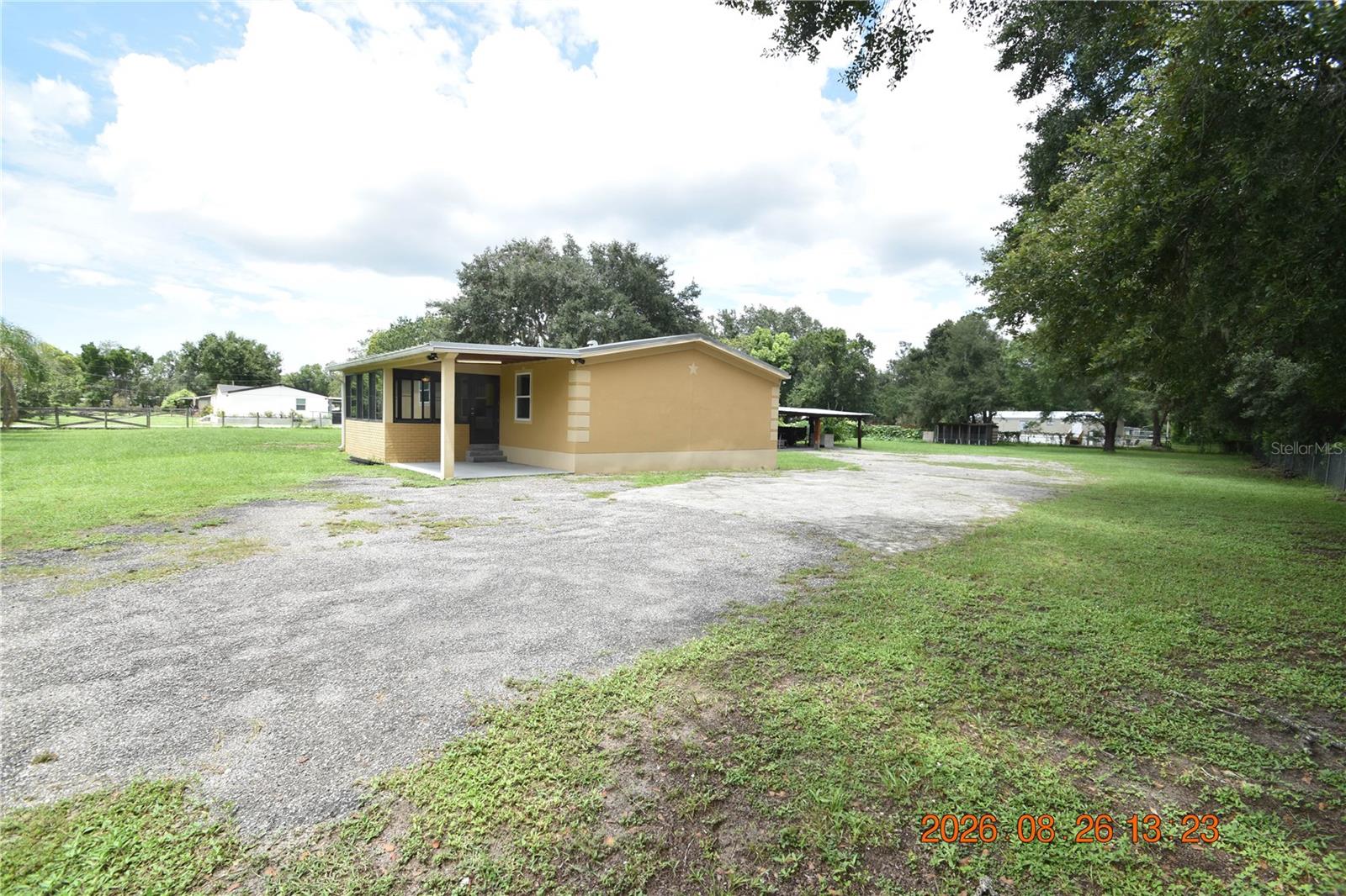 12106 Waterview Dr Property Photo 5