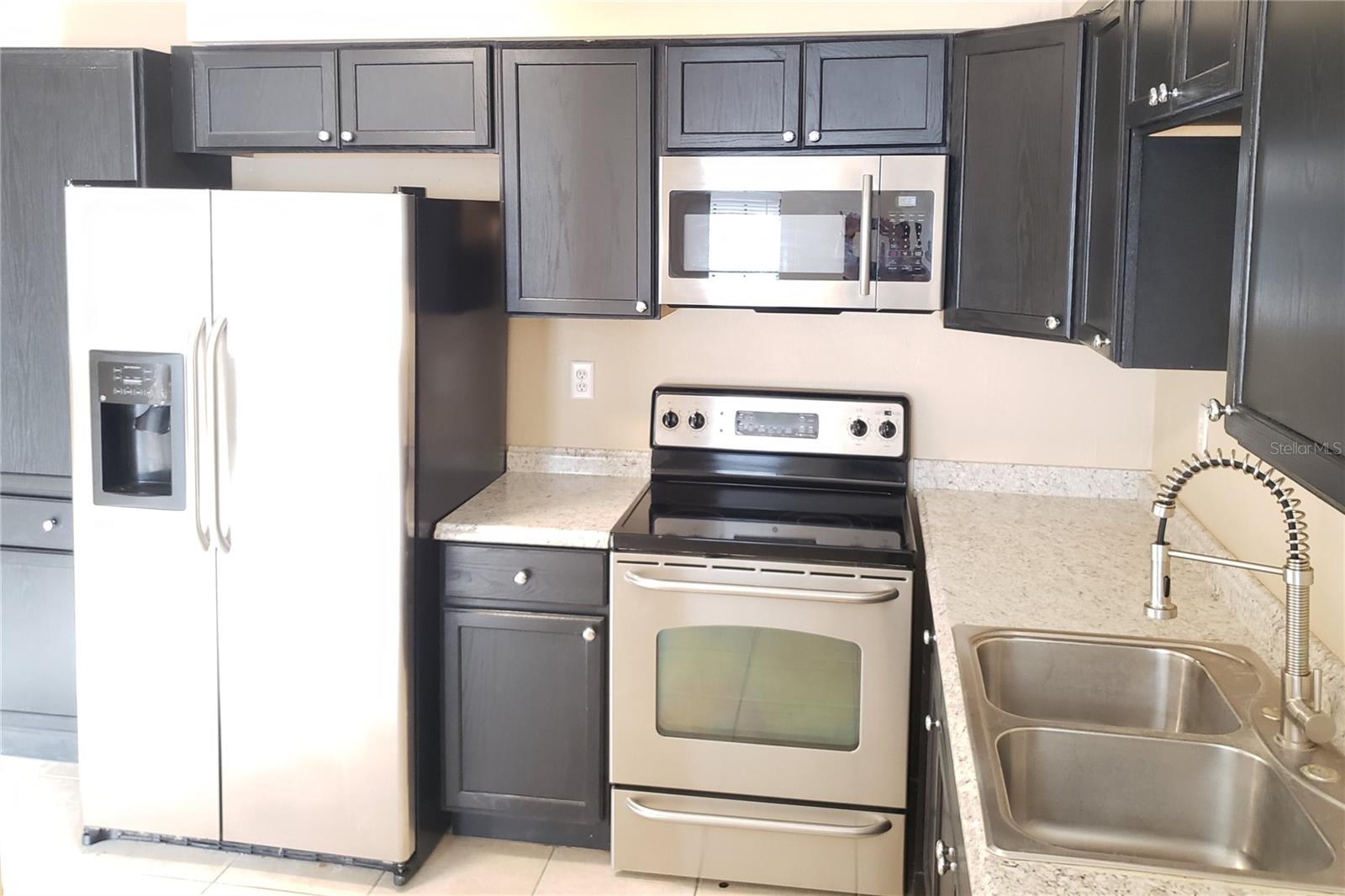 21020 Voyager Blvd #5 Property Photo 10