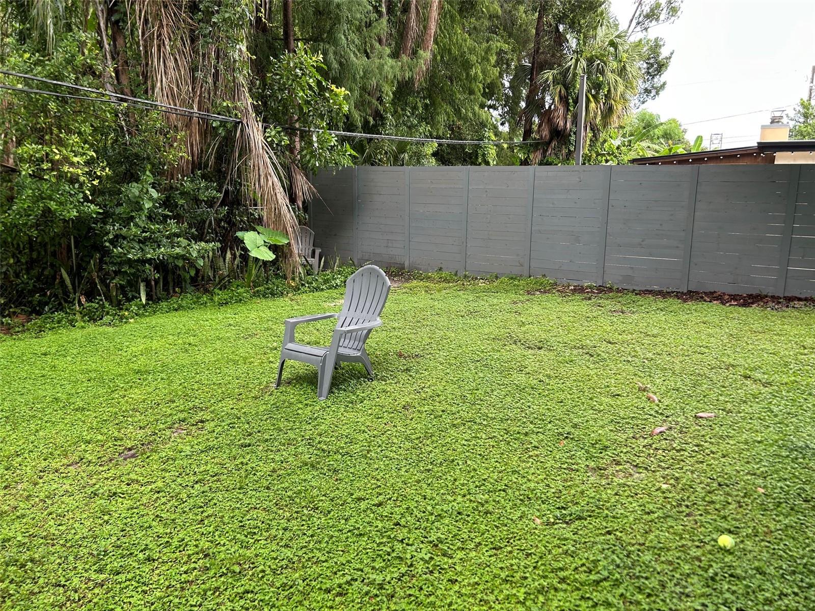 578 Vine Ave Property Photo 7
