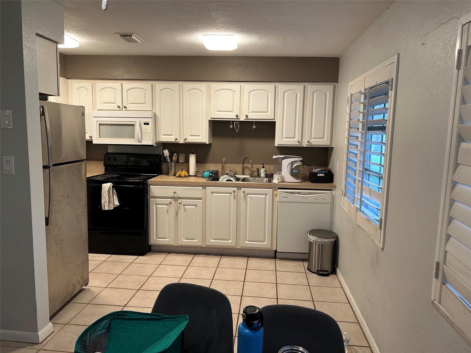 578 Vine Ave Property Photo 10