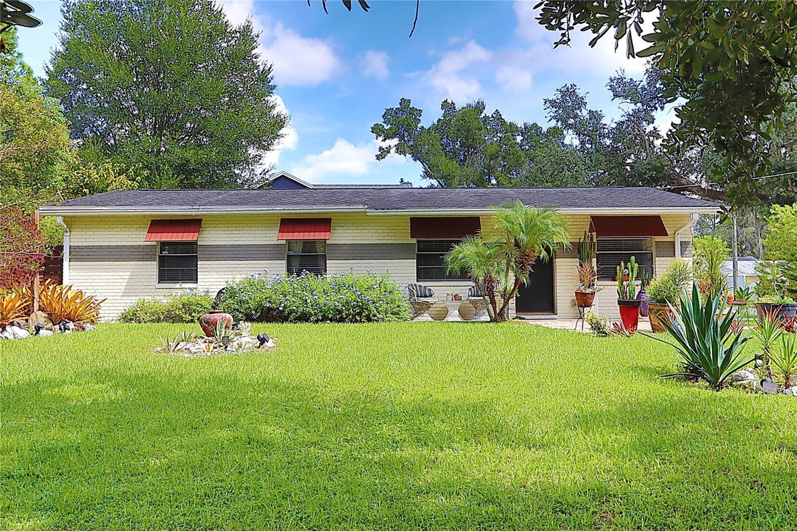 7301 N Ola Ave Property Photo